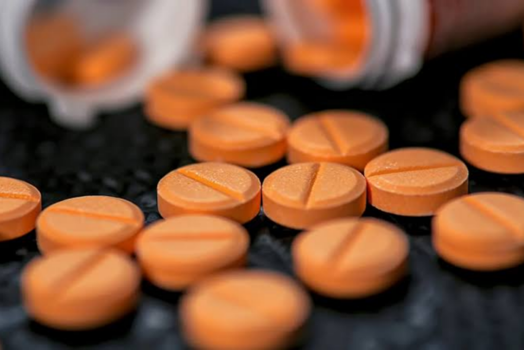 Snorting adderall can come with dangerous side effects and lead to prescription drug abuse by altering natural brain chemicals.